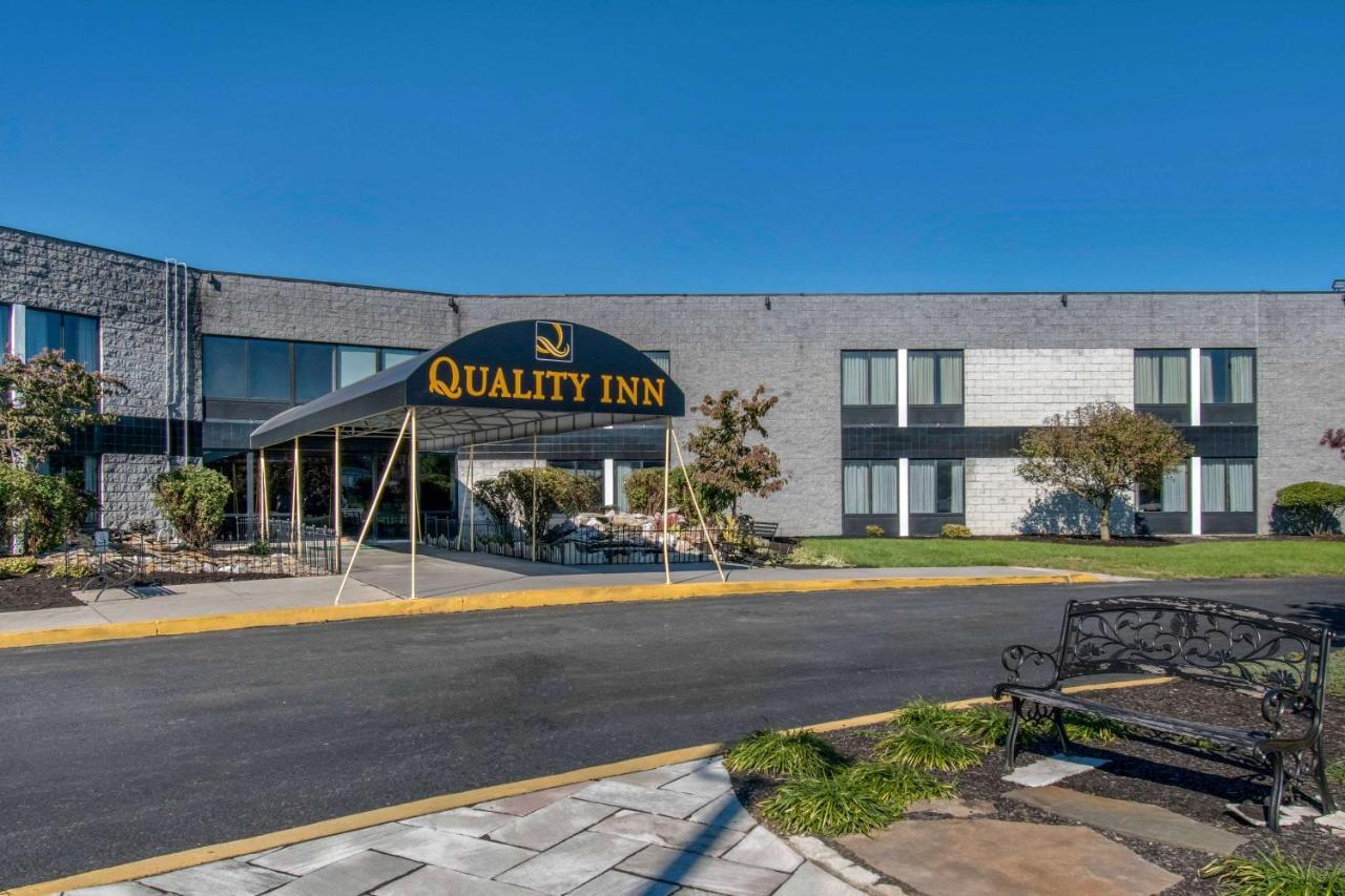 Quality Inn Carlisle Pa Εξωτερικό φωτογραφία